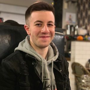 Meet your Posher, Omid